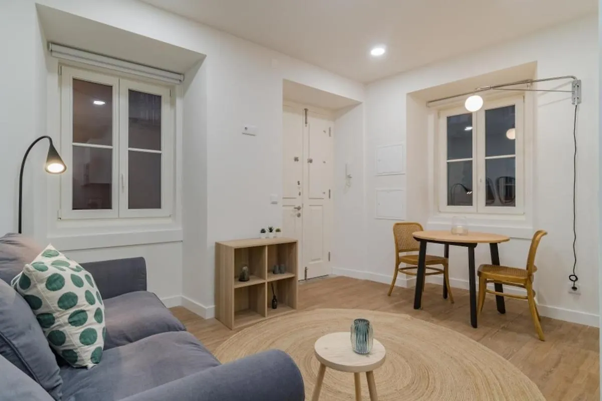 Bica Central Cozy Apartment Lisbon Portugal